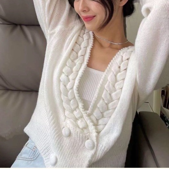 Cardigan sweater thin braided twist button white long sleeve fall winter top - Picture 3 of 4